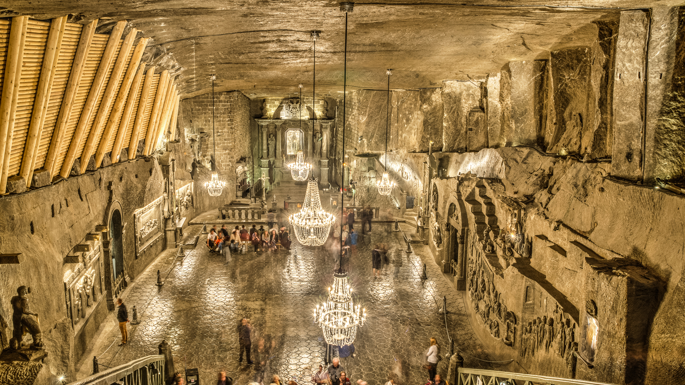 Wieliczka, Polen - 09.18.2017: St. Kinga's Chapel, Wieliczka Salt Mine, eines der ältesten Salzbergwerke der Welt